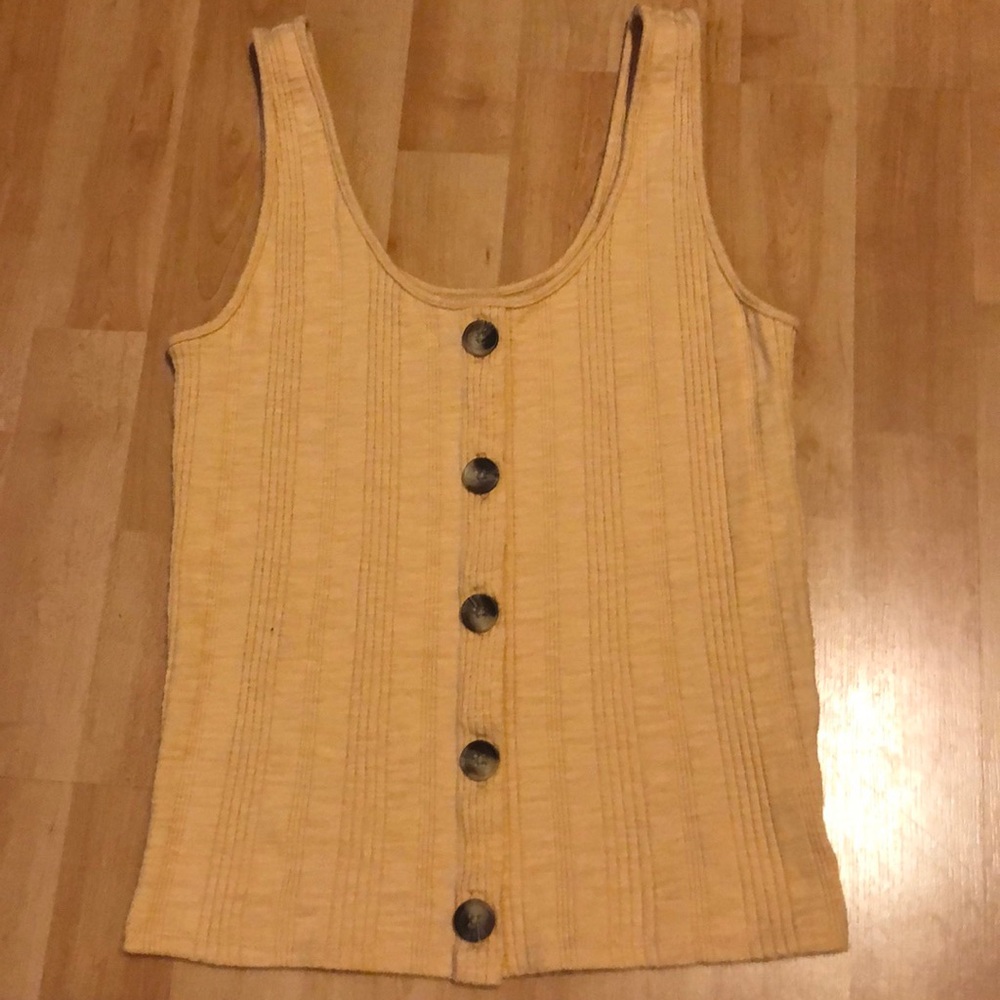 American Eagle button tank